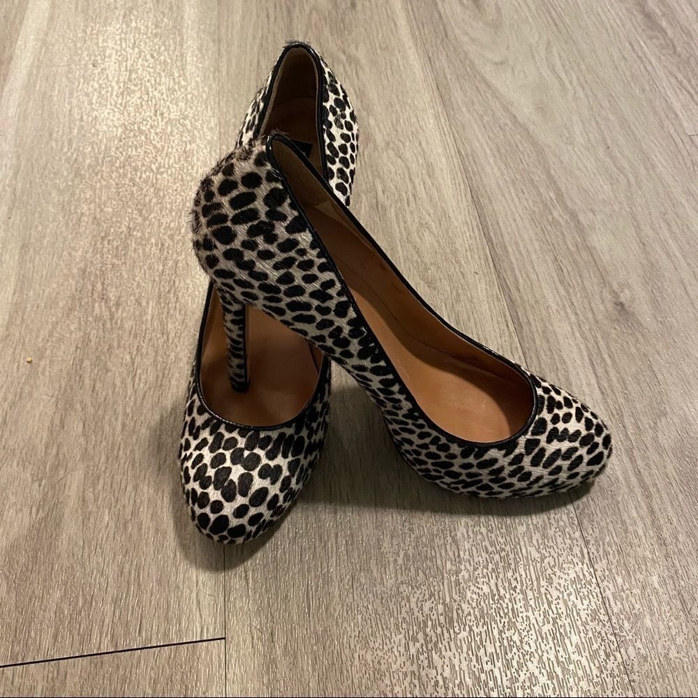 Animal print with faux hair, 4” heel, size…
